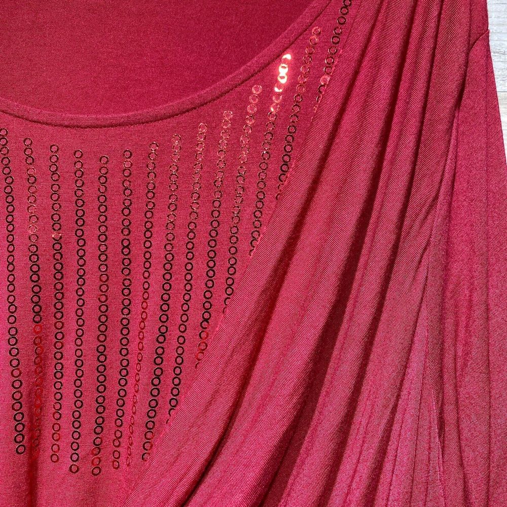 Catherines Women’s 2X Red Sequin Drape Neck Layered Look Stretch 3/4 Sleeve Top - Picture 2 of 8